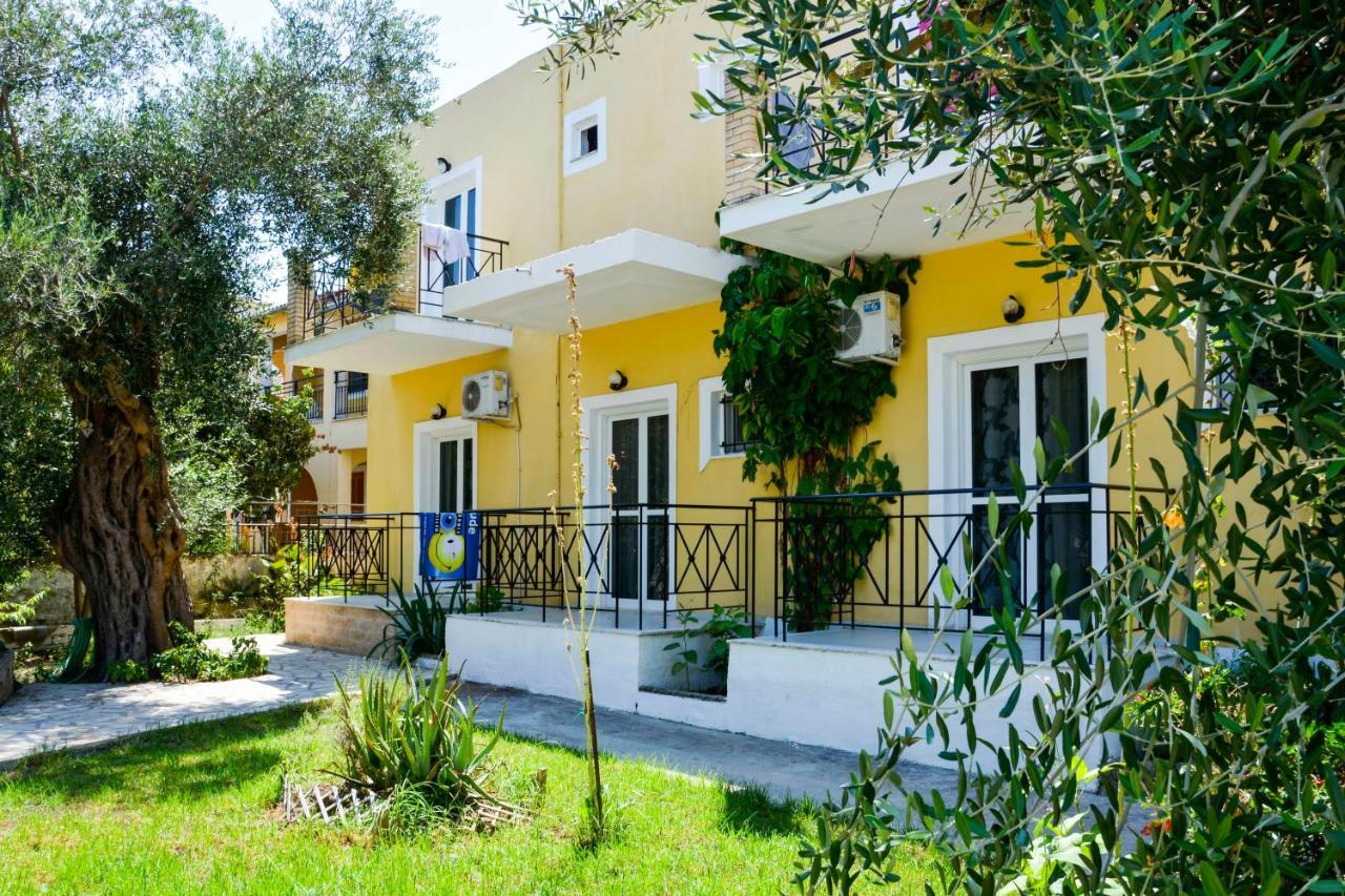 Loula Apartments Kavos Exterior photo